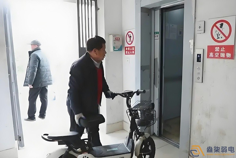 小區為什么安裝電瓶車進電梯報警系統