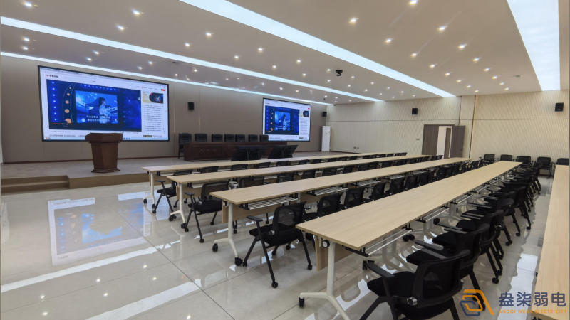 化工廠(chǎng)會(huì)議室大屏選擇需要注意什么？